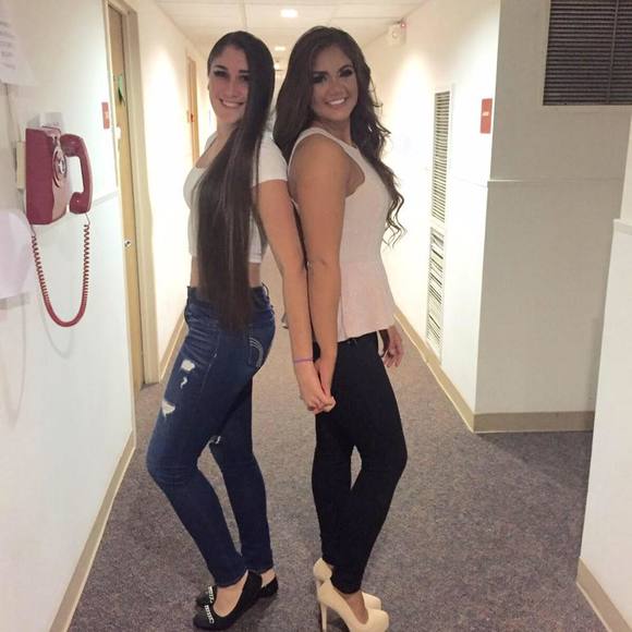 Meet your Posher, Jaclyn - Picture 1 of 1