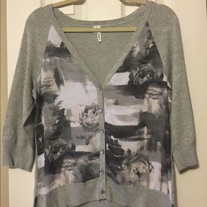 Gray cardigan by studio Y