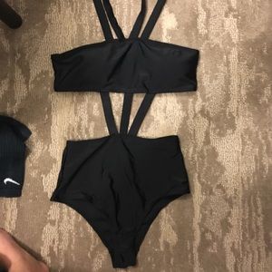black STRAPPY monokini