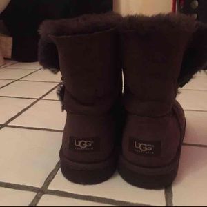 Bailey Button Brown UGG boots!🎀