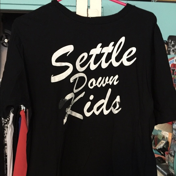 Men's style Settle Down Kids SDK t-shirt