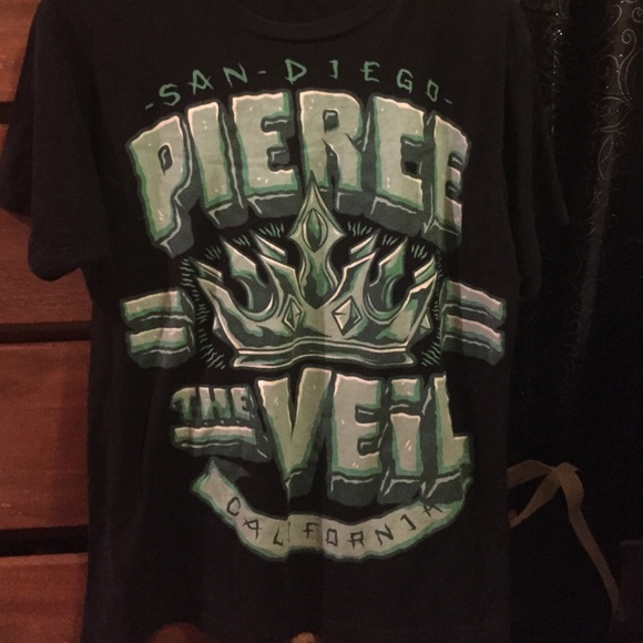 Pierce the Veil shirt