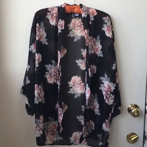 H&M floral kimono