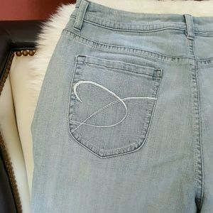 Chico platnum jeans!!