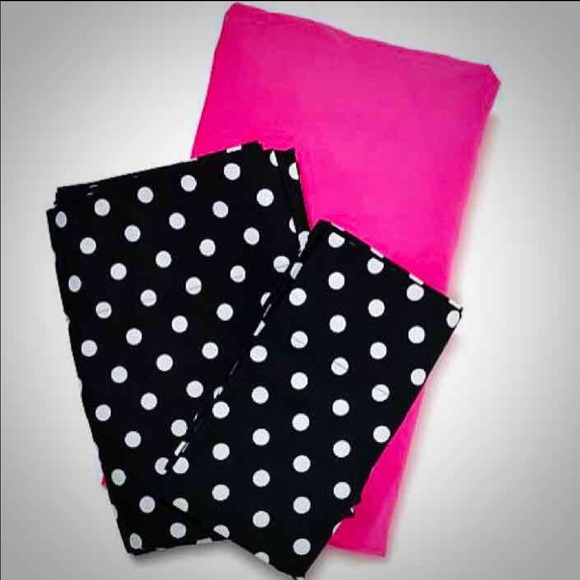 💕ISO💕LOOKING FOR THESE IN QUEEN OR KING SIZE😊