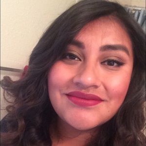 Meet your Posher, Flor