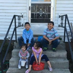 Meet your Posher, Debra