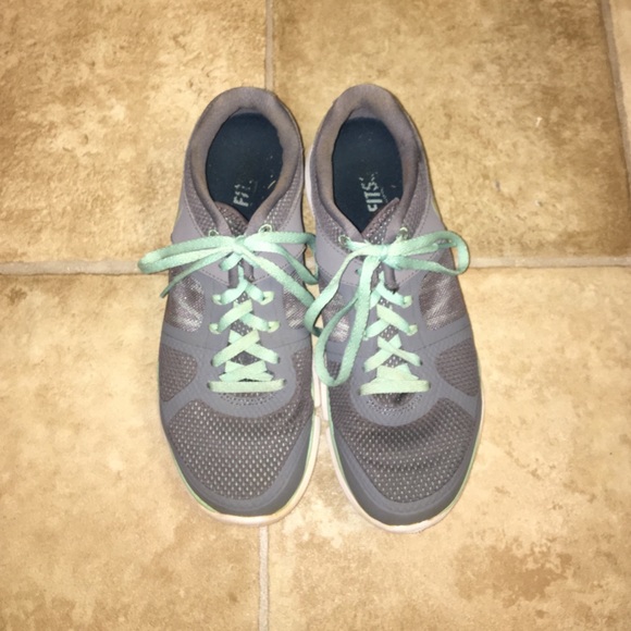 Nike frostbites