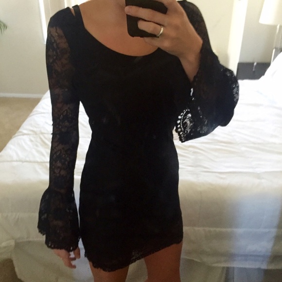 Tobi Black Lace Flare Sleeve Mini Dress