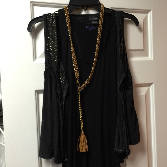 trendy tassel necklace
