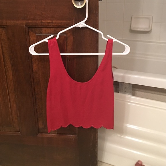 Crop top