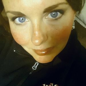 Meet your Posher, Barbie