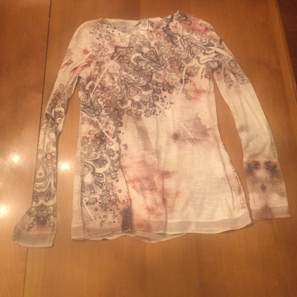 Long sleeve shirt