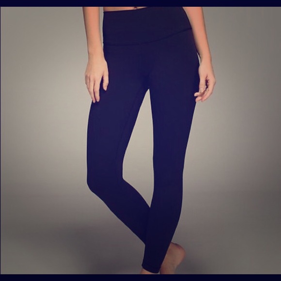 Lulu Lemon high times leggings. Size 2🎉🎉😀