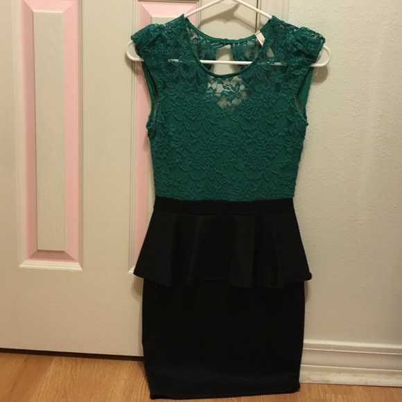 Black and Green lace homecoming/prom dress!