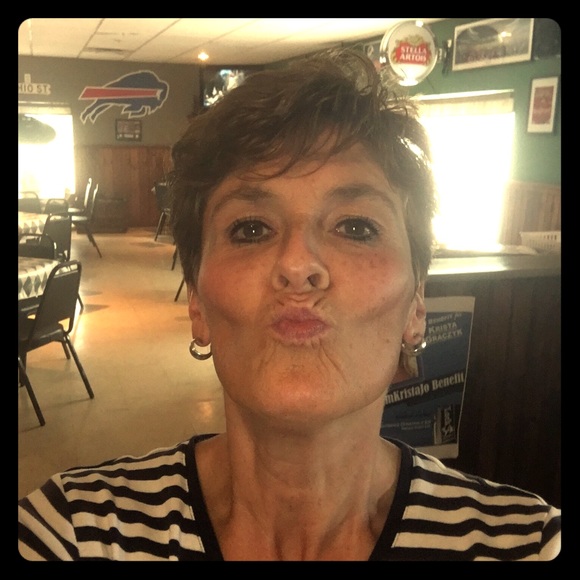 Meet your Posher, Paula - Picture 1 of 1
