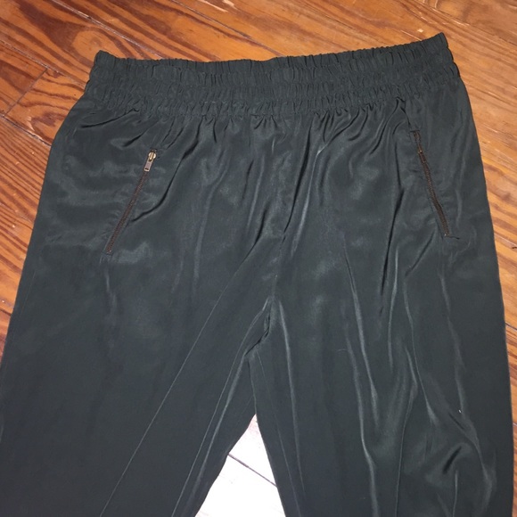 Fancy Pants - Picture 2 of 3