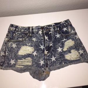 High-waisted jean shorts