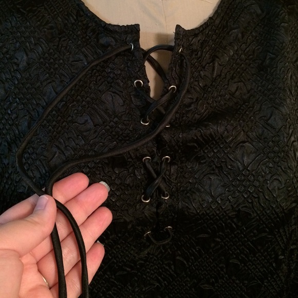 Lace-Up Blouse - Picture 2 of 4