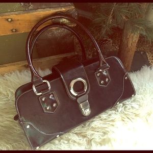 Brown satchel ! 👜