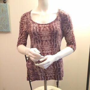 Patterned long sleeve shirt