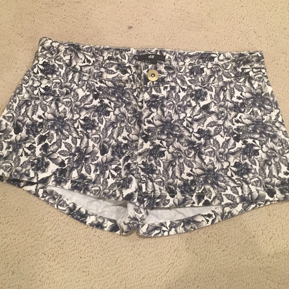 H&M Pants - H&M shorts