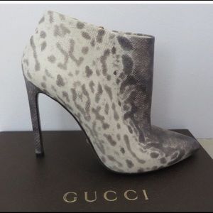 Gucci "Roccia Karung Lamb" Booties