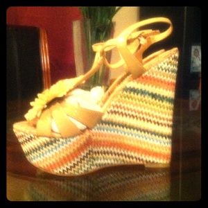 Kenny Loves Penny Wedges