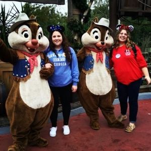 Meet your Posher, Gabi