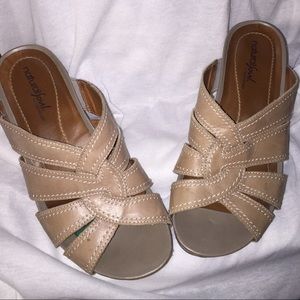 Naturalizer Sandals