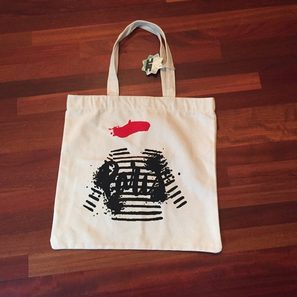 NWT Paris tote bag