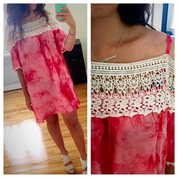 Red Tie Dye Lace Crochet Cold Shoulder Chic Dress - Picture 2 of 3