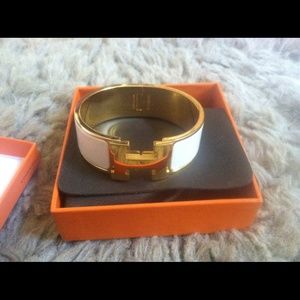 Hermes bracelet