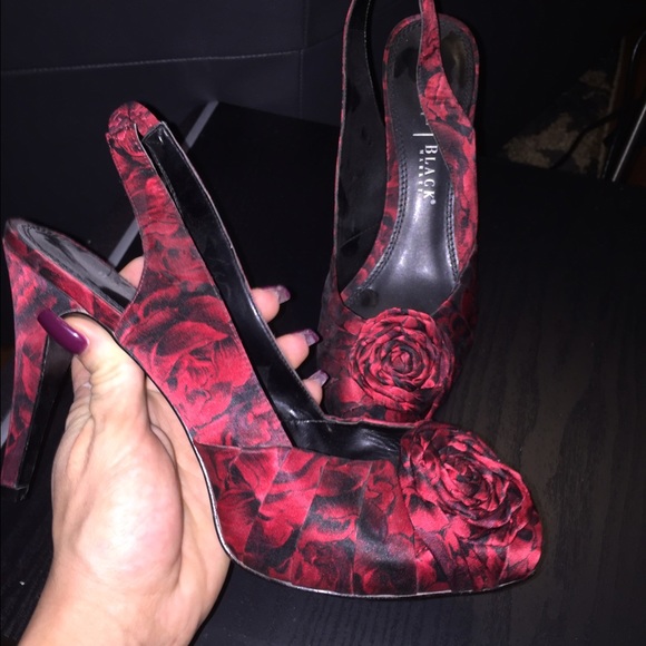 Red rose pattern classy heels