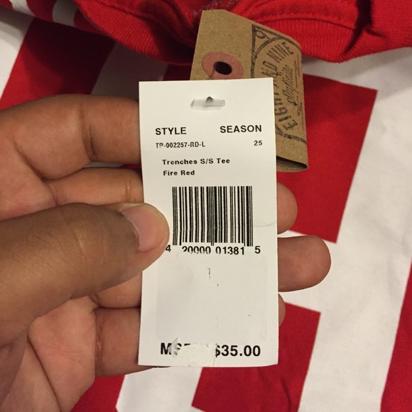 SIZE LARGE WITH TAGS - Picture 3 of 3