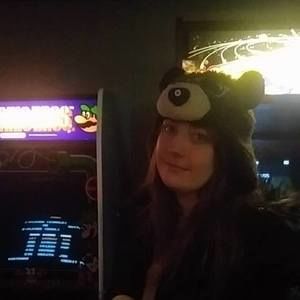 Meet your Posher, Hayley