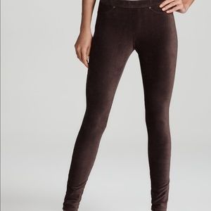Hue Corduroy Expresso Brown Leggings