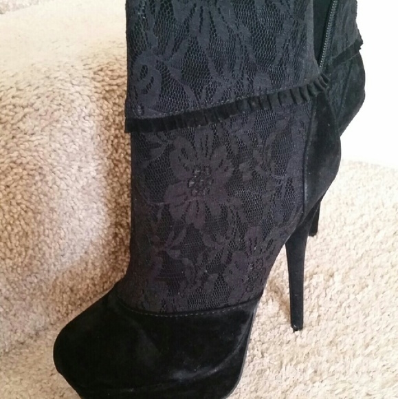 SEXY lace boots