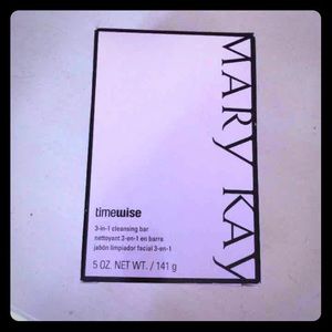 Mary Kay timewise 3 in 1 cleanser bar