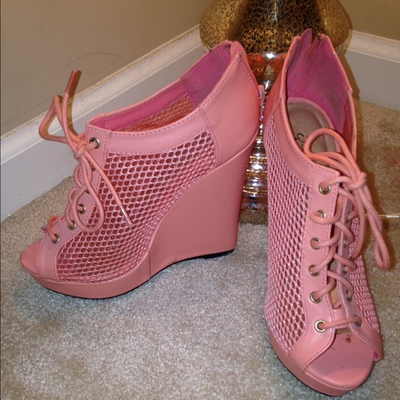 wedges - Picture 2 of 4