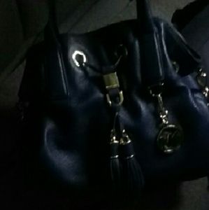 Meet your Posher, Jazmin