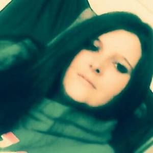 Meet your Posher, Mae