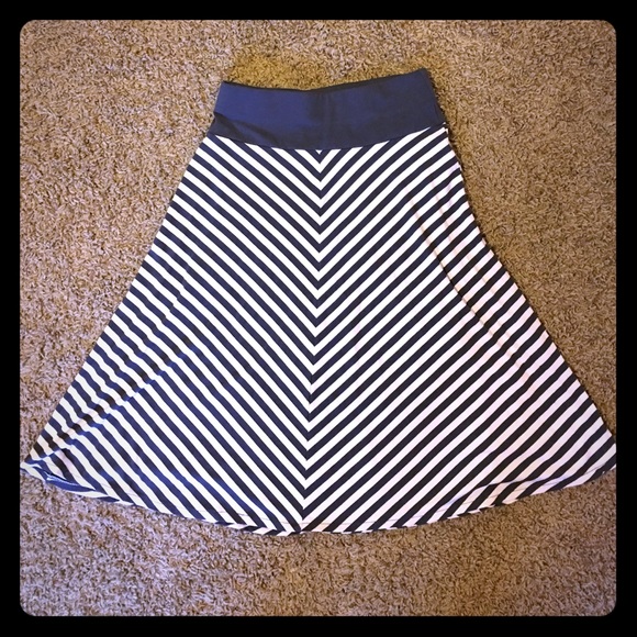 Old navy skirt