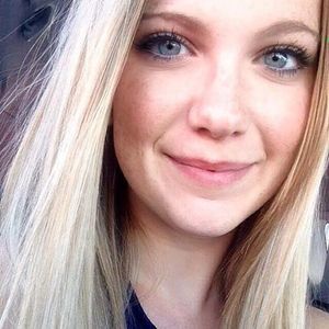 Meet your Posher, Liz