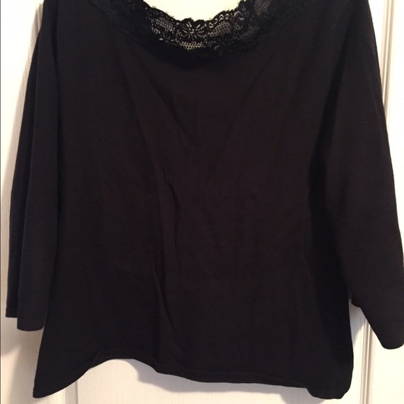 Sweater - Picture 4 of 4