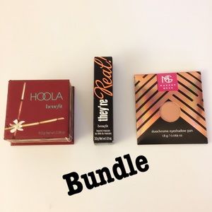 Makeup bundle
