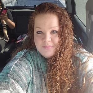Meet your Posher, Carrie