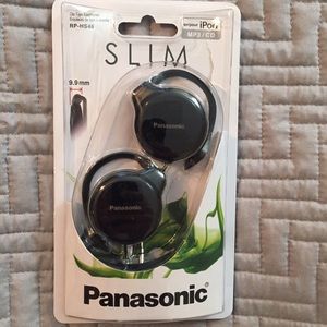 NWT Panasonic Ear Clip Headphones