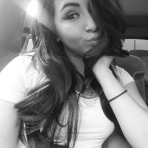 Meet your Posher, Becky