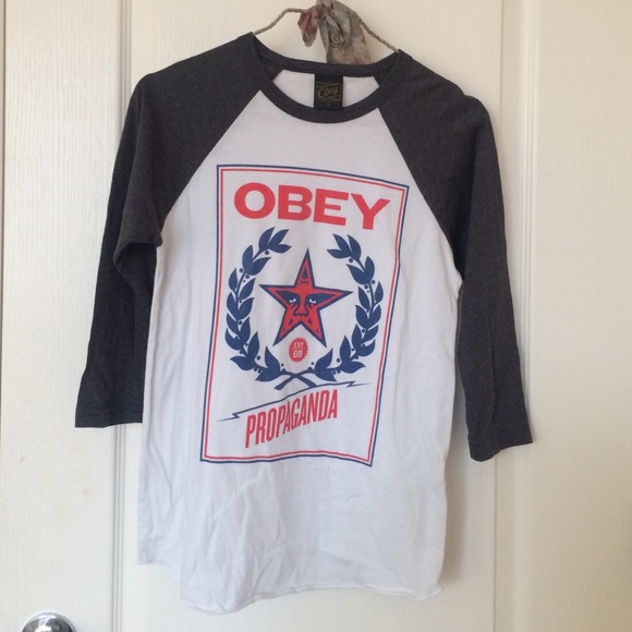 Obey baseball tee
